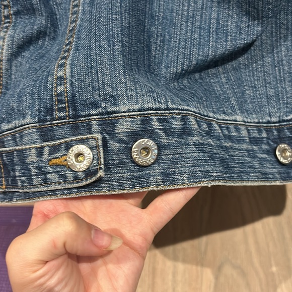 Dolce & Gabbana Jeans Jean Jacket (marked size L but fits size S) with studs - Picture 11 of 11